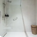Appartement Nomad Viveros 01 *