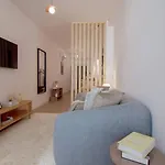 Appartement Nomad Viveros 01 *