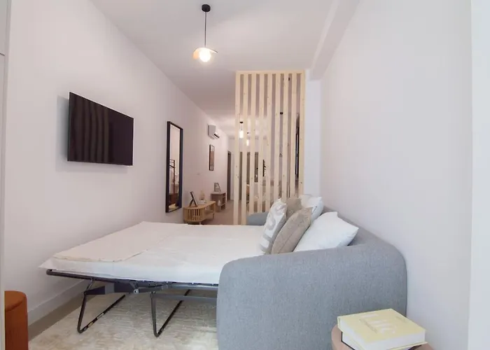 Nomad Viveros 01 Валенсия