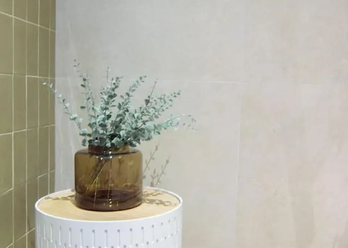 Nomad Viveros 01 * Валенсия